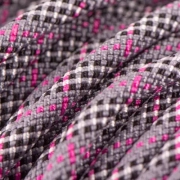 Szara lina Tartan Fuchsia Grey z różowym akcentem, przykład koloru