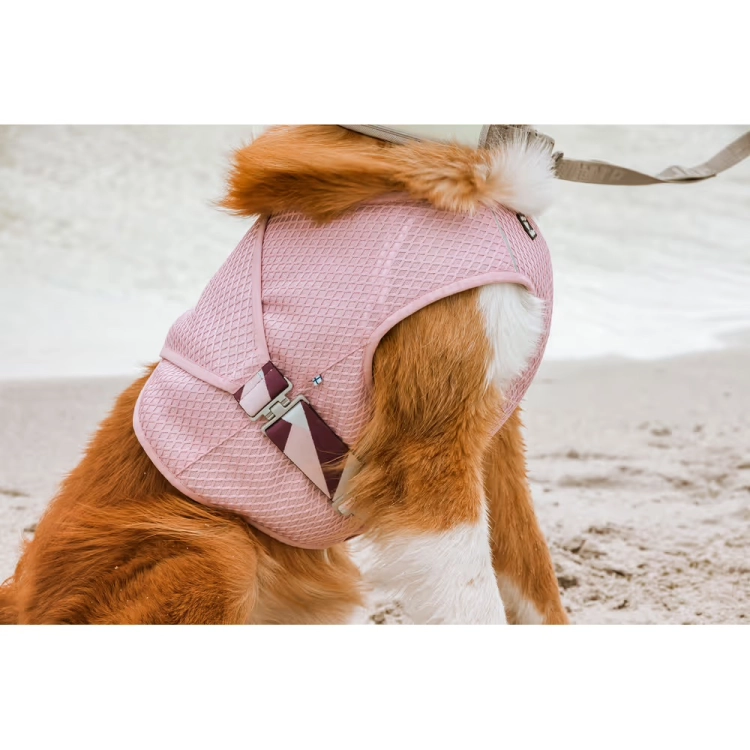 hurttacoolingwrap_carnationpink_ss21_6.jpeg