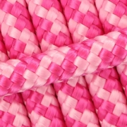 Lina PPM Pink Ribbon w odcieniach różu, zbliżenie splotu